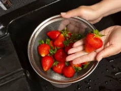 Çilek Temizliğinde Doğru Yöntem