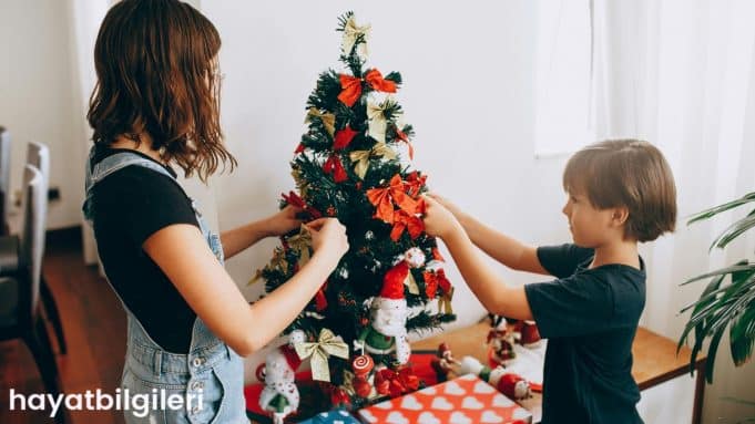 yilbasi-agaci-nasil-suslenir