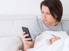 Sabahları Telefonuna Uzananların Kortizolüne Ne Oluyor